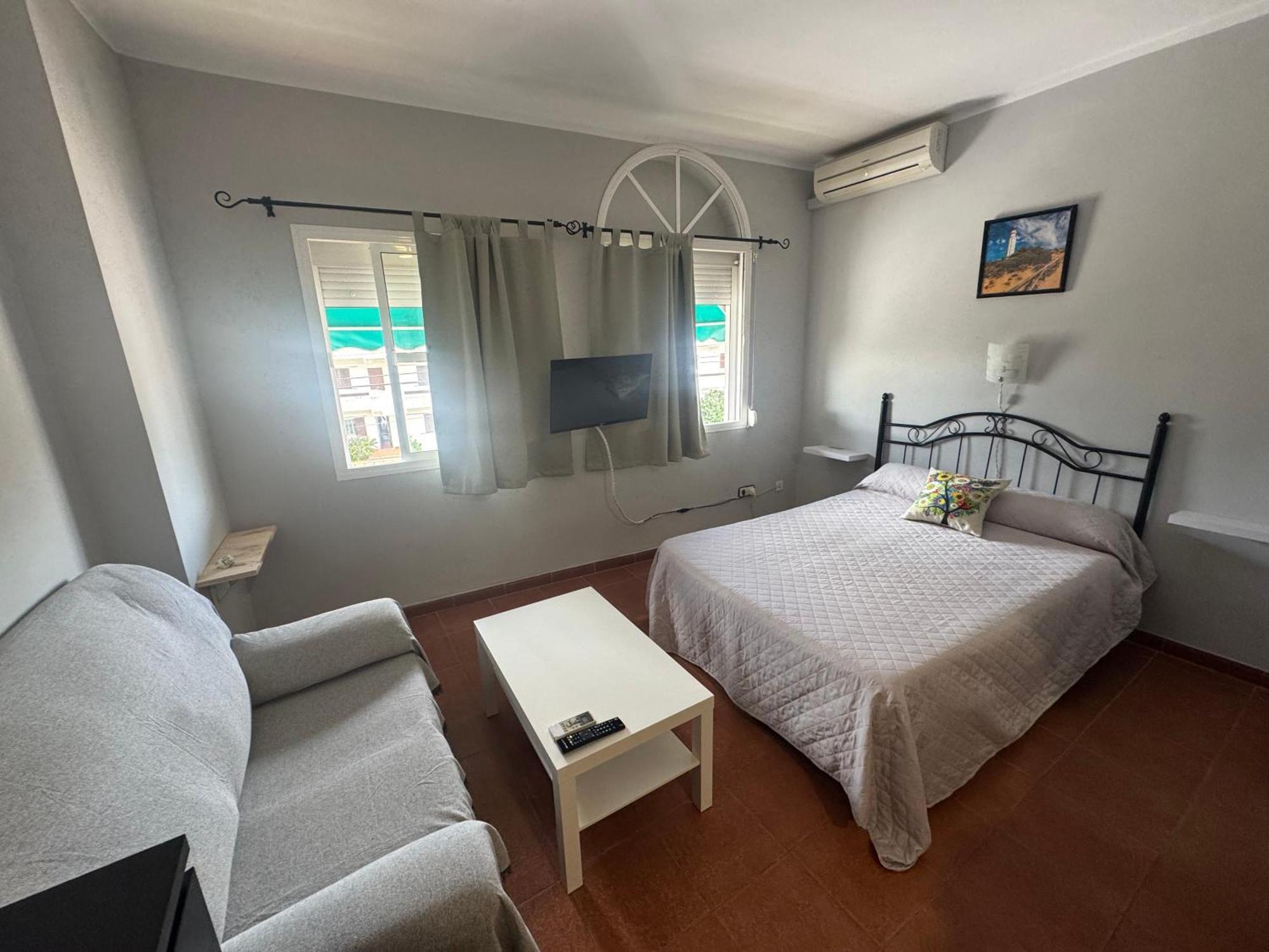 לוס קניוס דה מקה Hostal Miramar מראה חיצוני תמונה