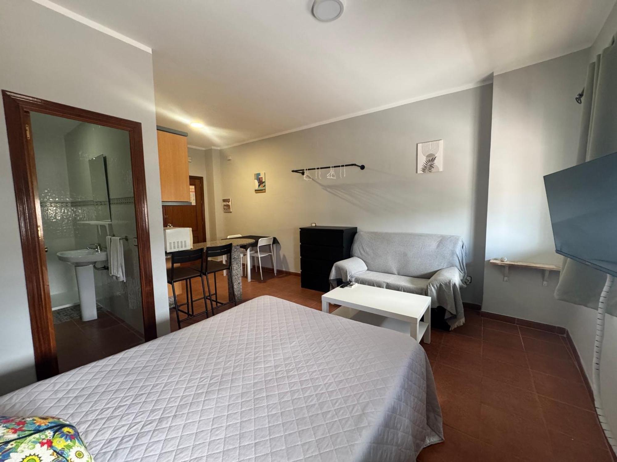 לוס קניוס דה מקה Hostal Miramar מראה חיצוני תמונה