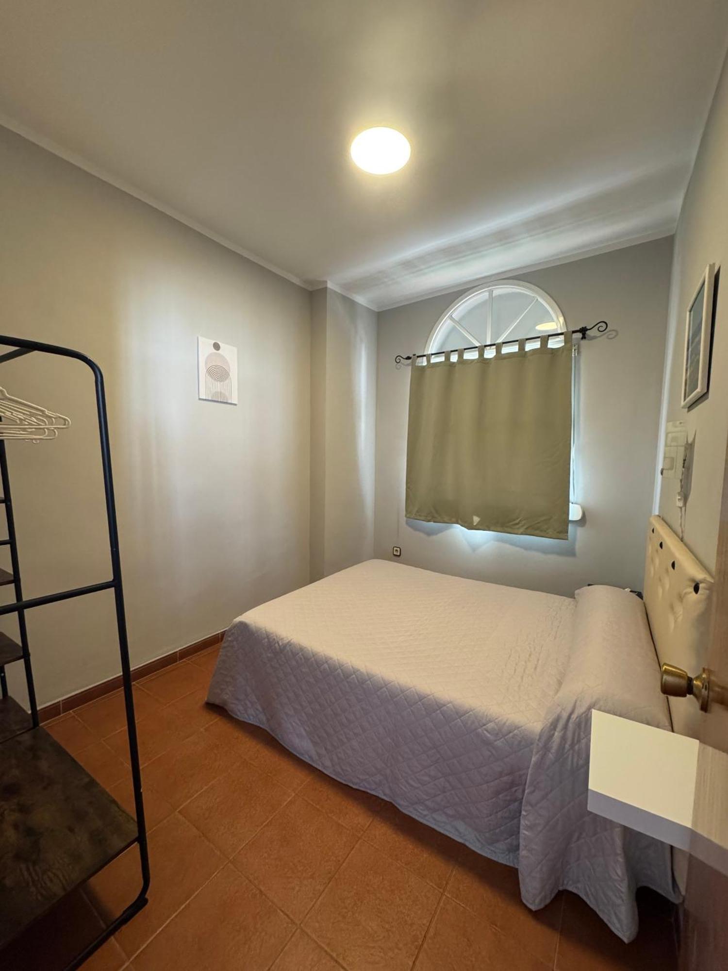 לוס קניוס דה מקה Hostal Miramar מראה חיצוני תמונה