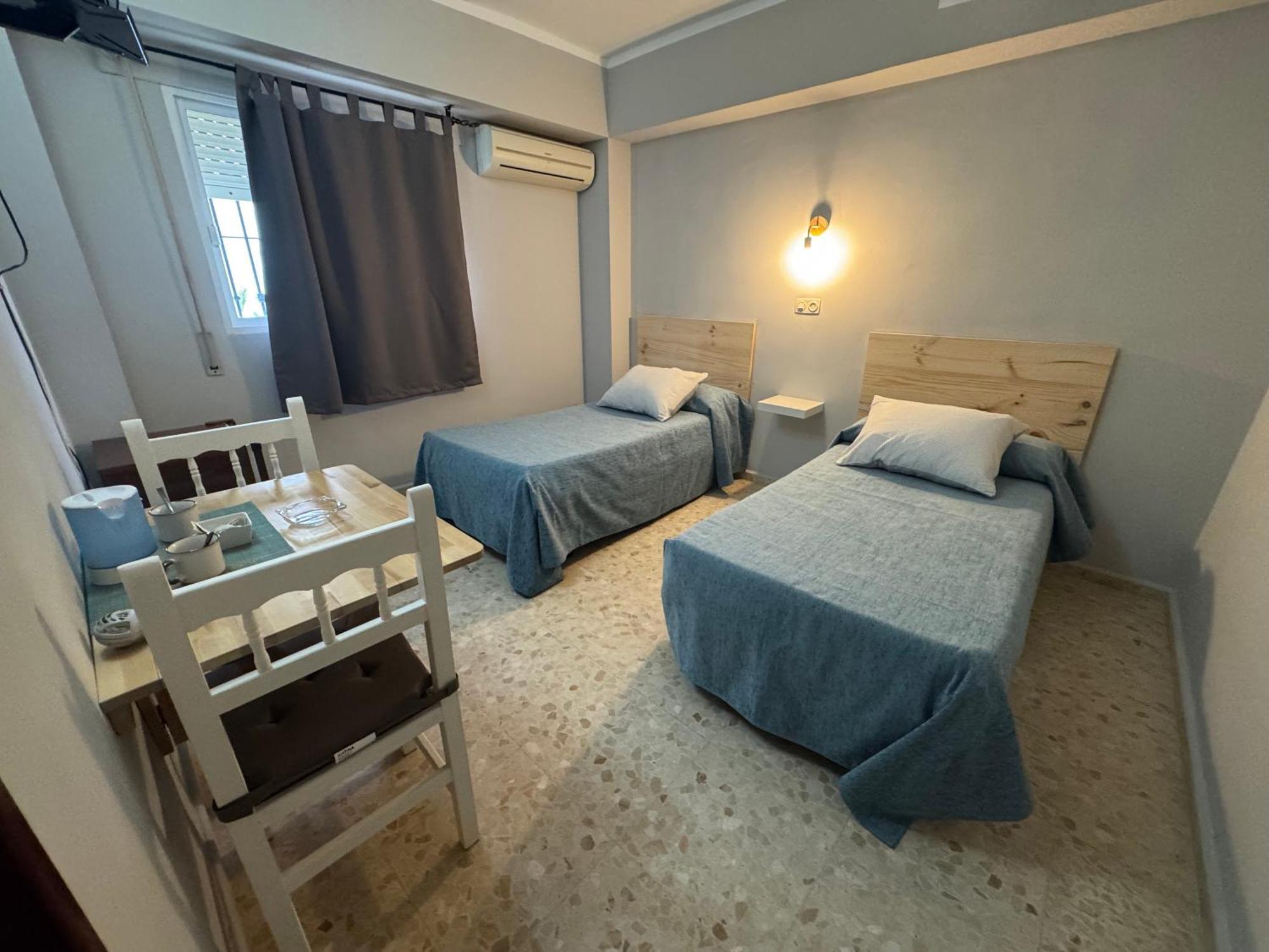 לוס קניוס דה מקה Hostal Miramar מראה חיצוני תמונה